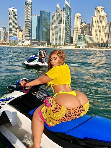 queenveebosset_1767532079470 (1)